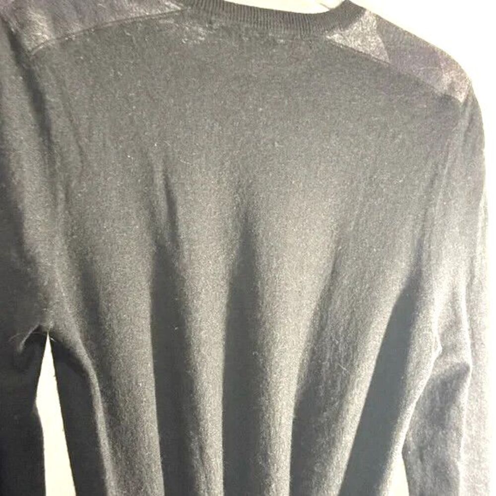 Burberry Mns blk W/Classic Plaid shoulder Epaulettes Crewneck Sweater Knit Sz L - Picture 4 of 9